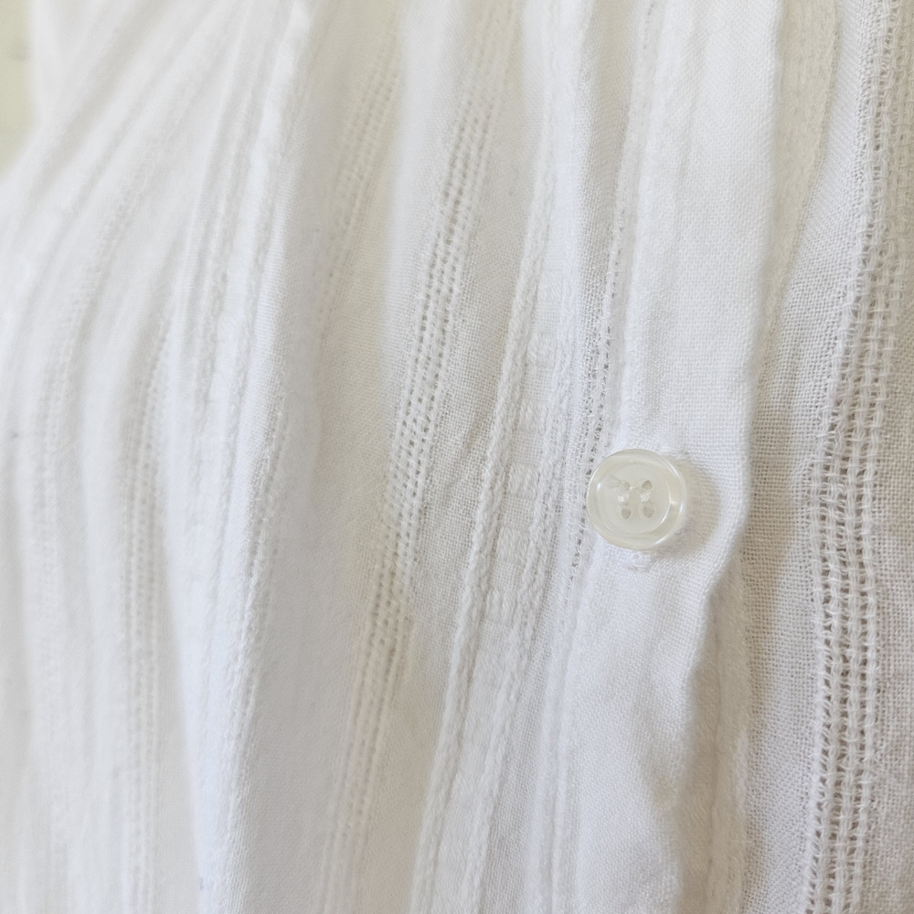 Carly Jean Los Angeles White Short Sleeve Button Down Shirt with Collar Medium - Picture 4 of 9